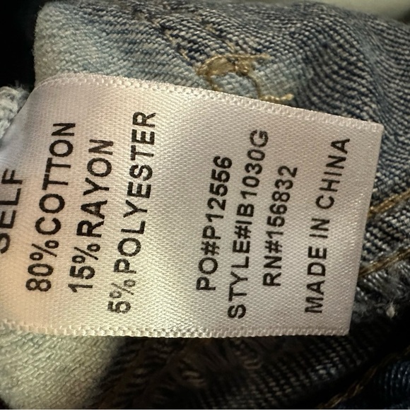 NWT BiBi US Flag Theme Bleached Denim Shorts, Large - Picture 8 of 9